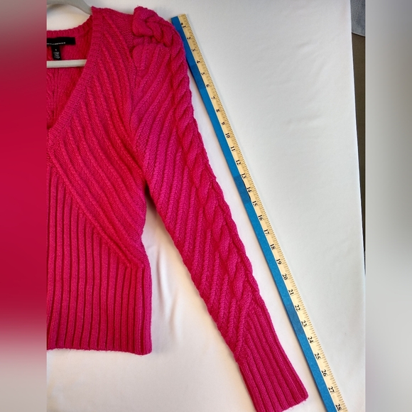 White House Black Market V-Neck Puff Sleeve Cable Pullover Sweater Pink Small - Picture 5 of 11